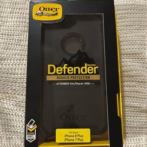 iPhone 8/7 Plus Otter Box Case